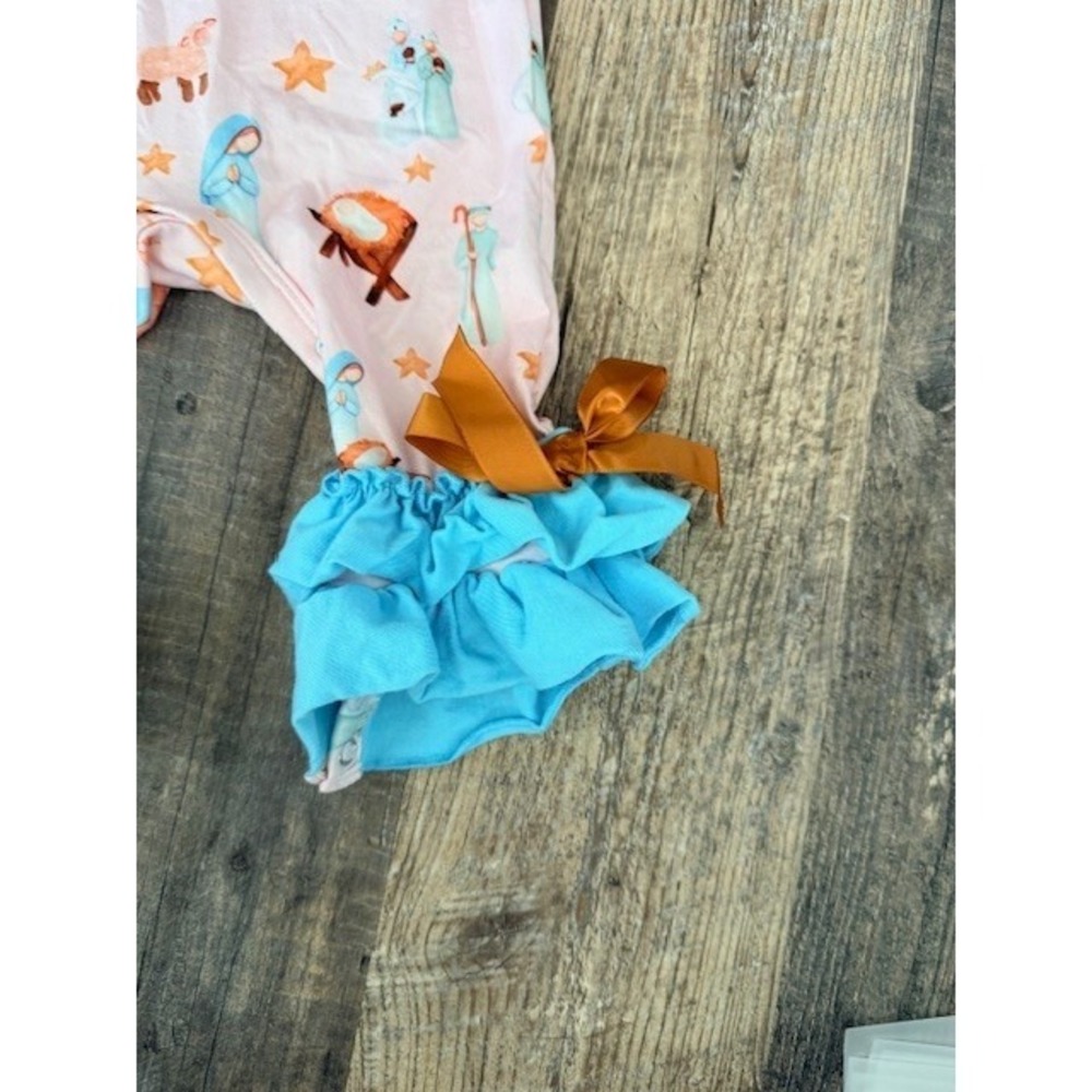 The Bow Co Nativity Scene Pink Ruffle Romper Baby Girls 3-6M Christmas Pajamas - Picture 2 of 7